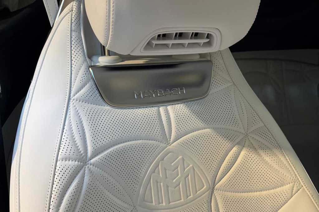 
								Mercedes SL680 Maybach Monogramm full									