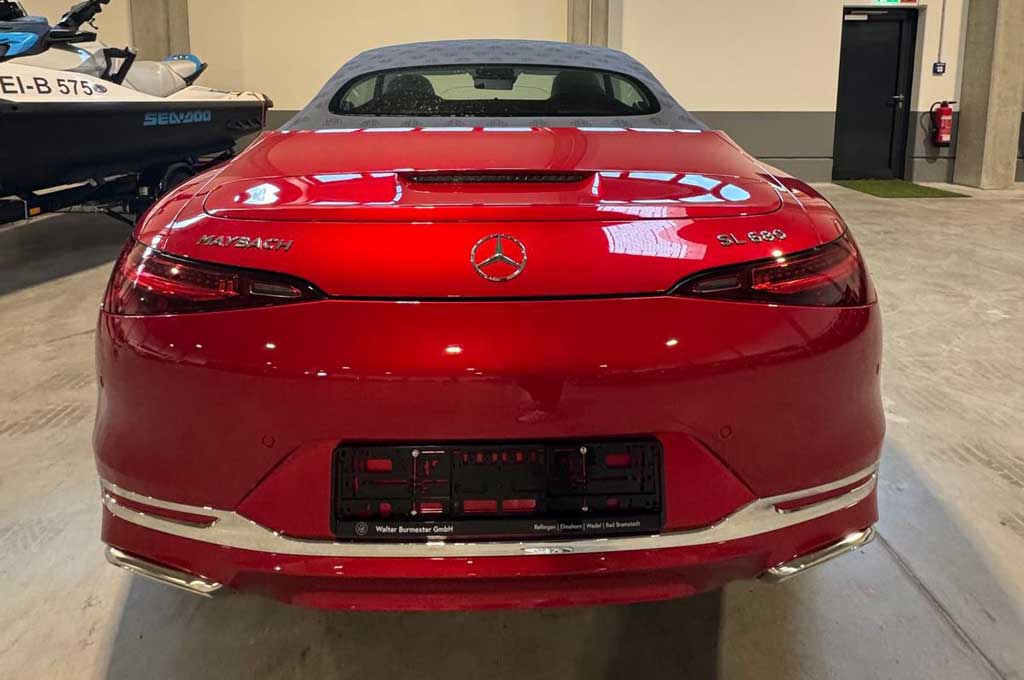 
								Mercedes SL680 Maybach Monogramm full									