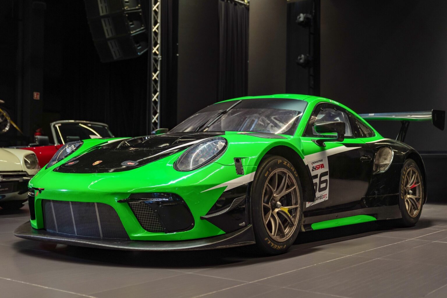 
								Porsche 911 GT3 R (991) full									