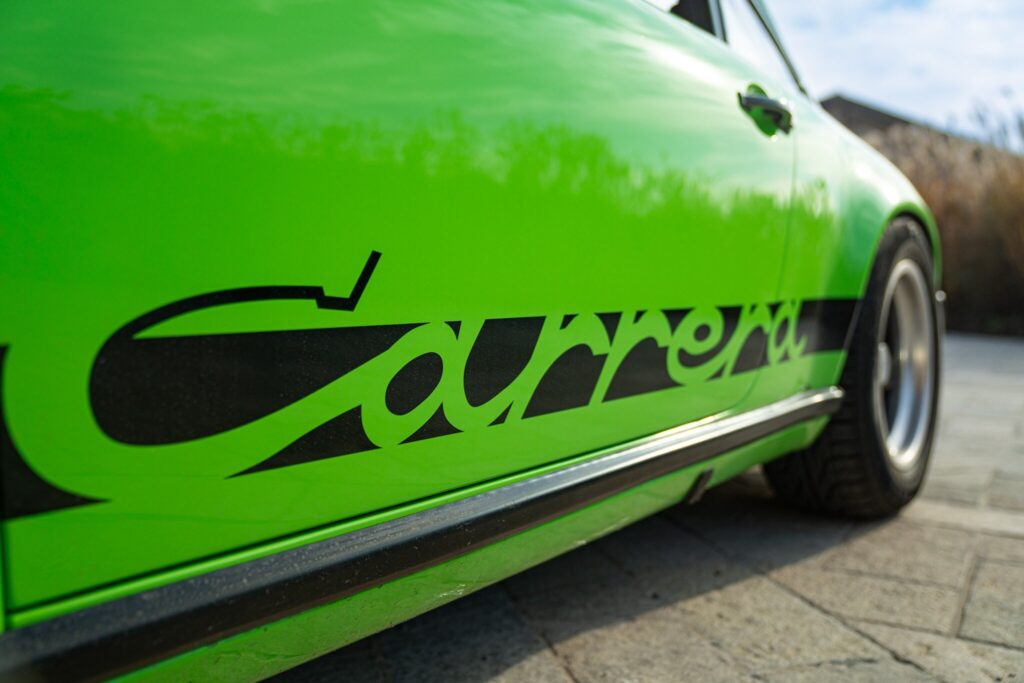 
								Porsche 911 Carrera 2.7 full									