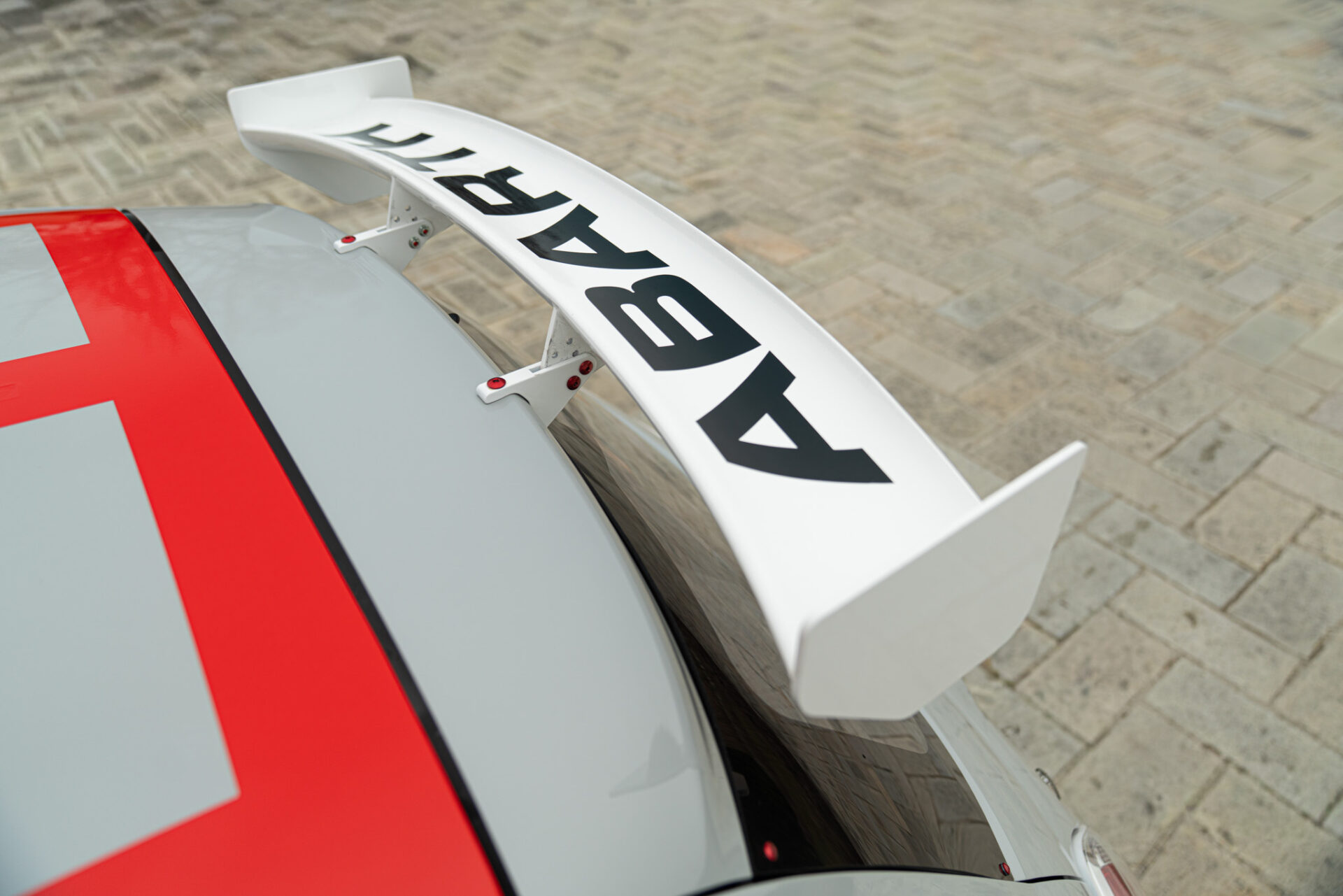 
								Fiat 500 Abarth Assetto Corse Stradale (No. 42 of 49) full									