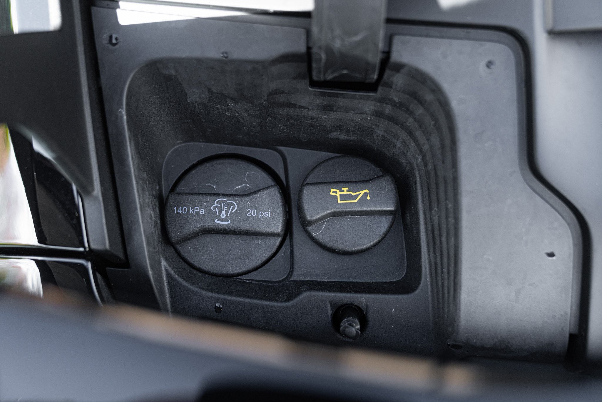 
								Porsche 911 GT3 Club Sport (992) full									
