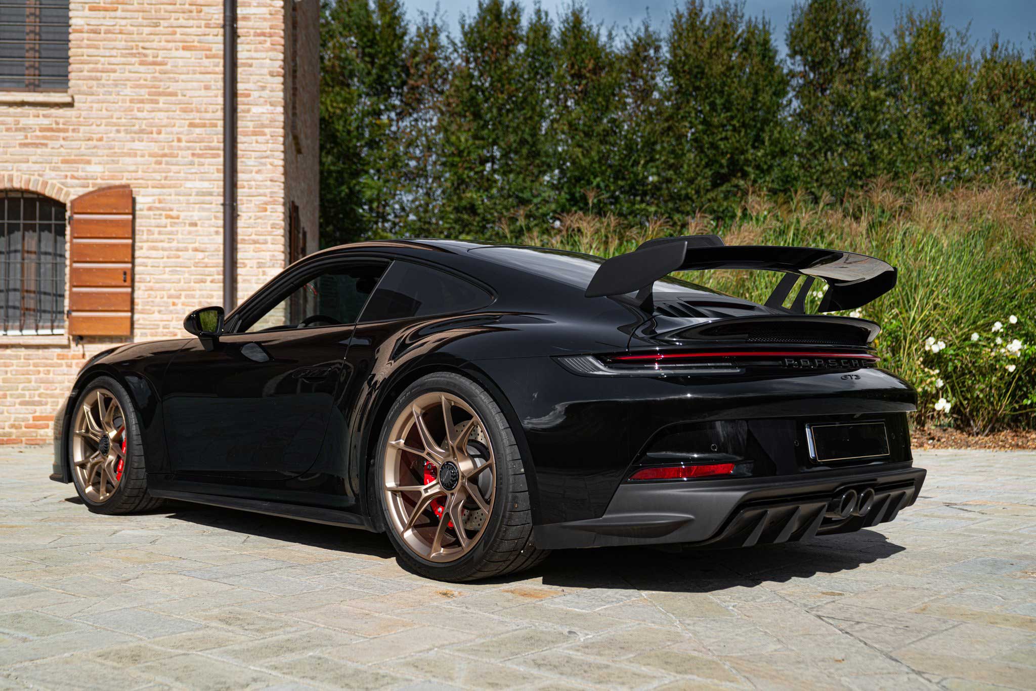 
								Porsche 911 GT3 Club Sport (992) full									
