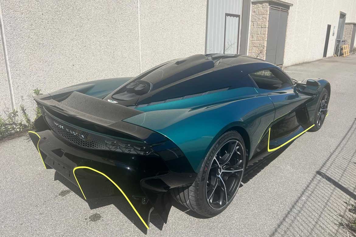 
								Aston Martin Valhalla full									