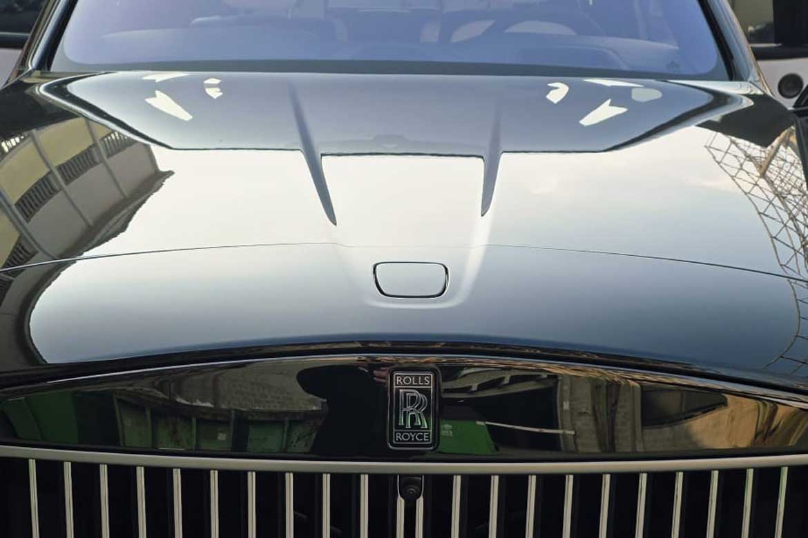 
								Rolls-Royce Black Badge Cullinan (LHD) full									