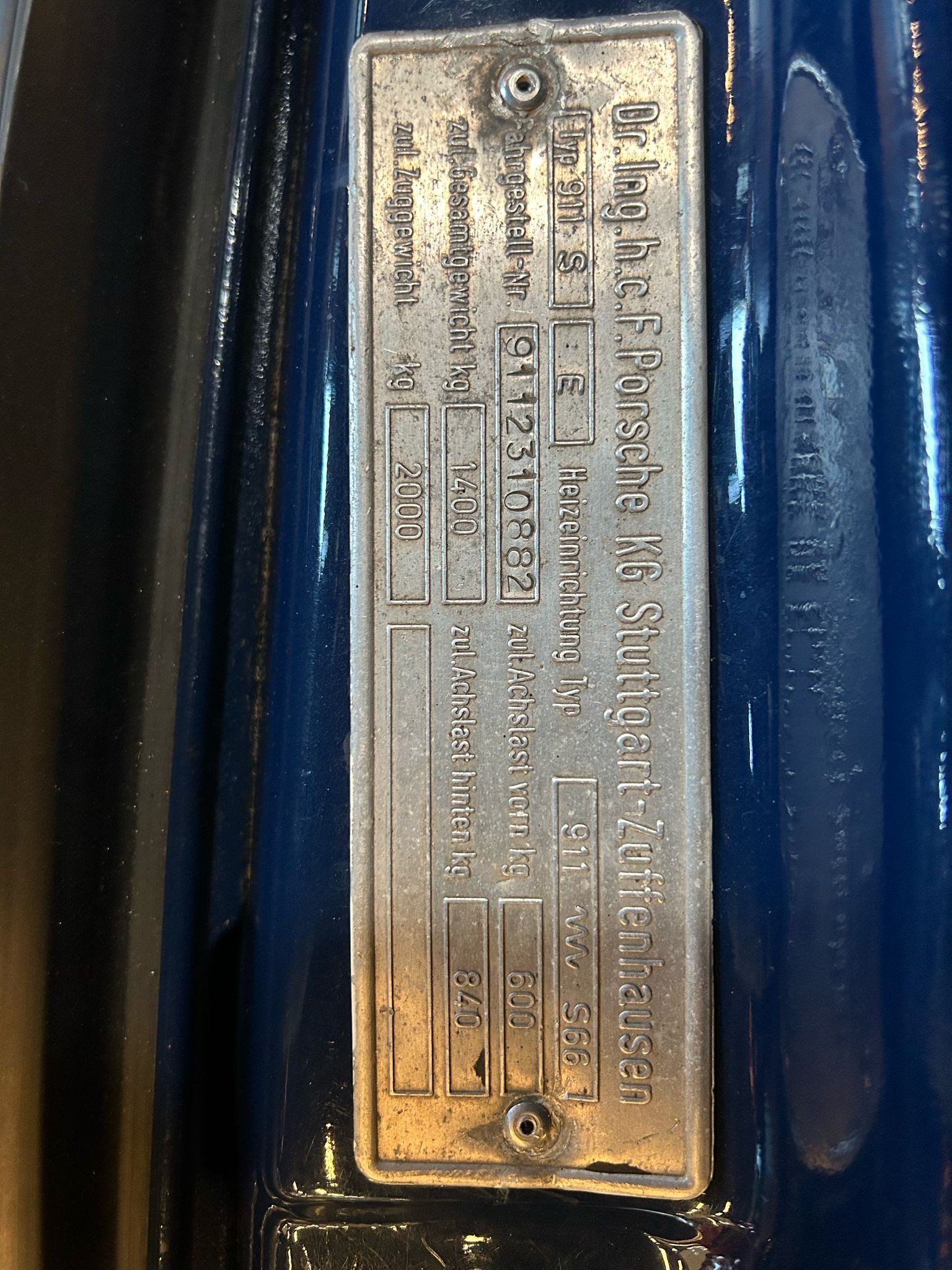 
								Porsche 911 S Targa full									