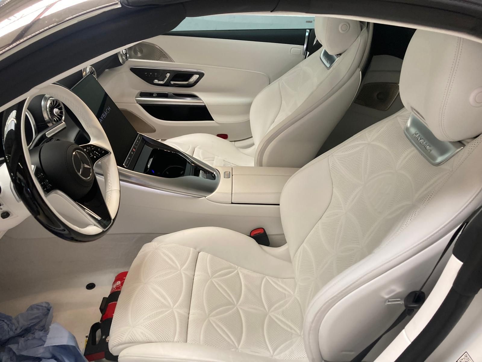 
								Mercedes-Maybach SL 680 Monogram Series 2025 full									