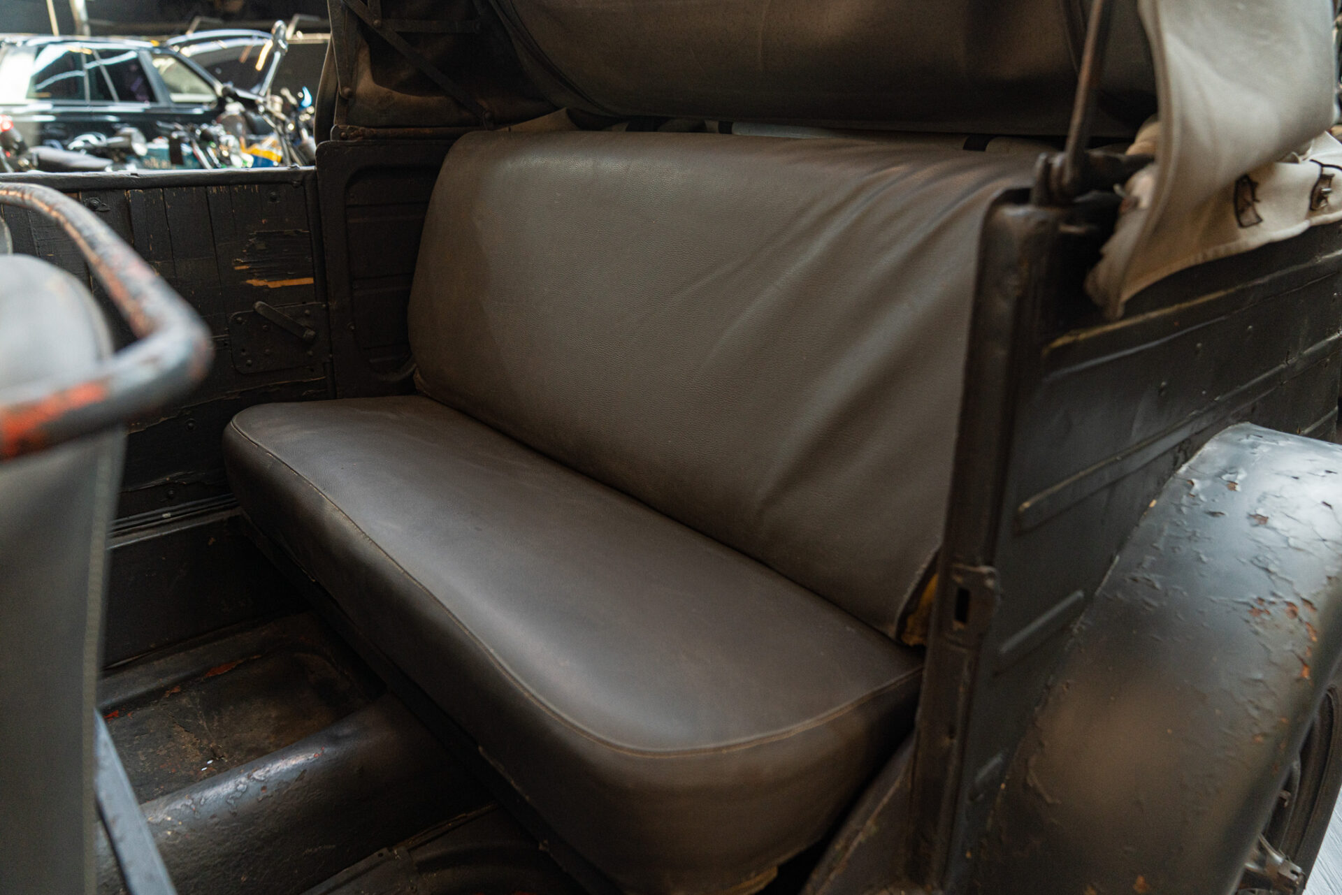 
								1943 Volkswagen Type 82 Kübelwagen full									