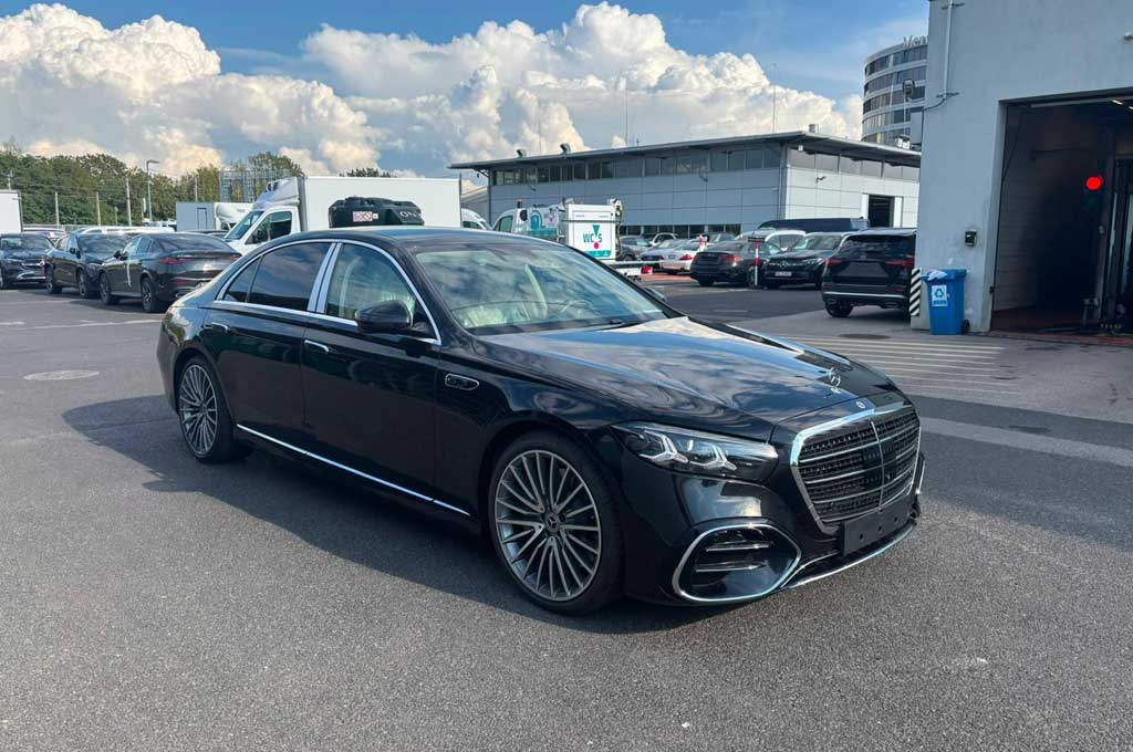 
								Mercedes-Benz S 450 d L 4MATIC full									