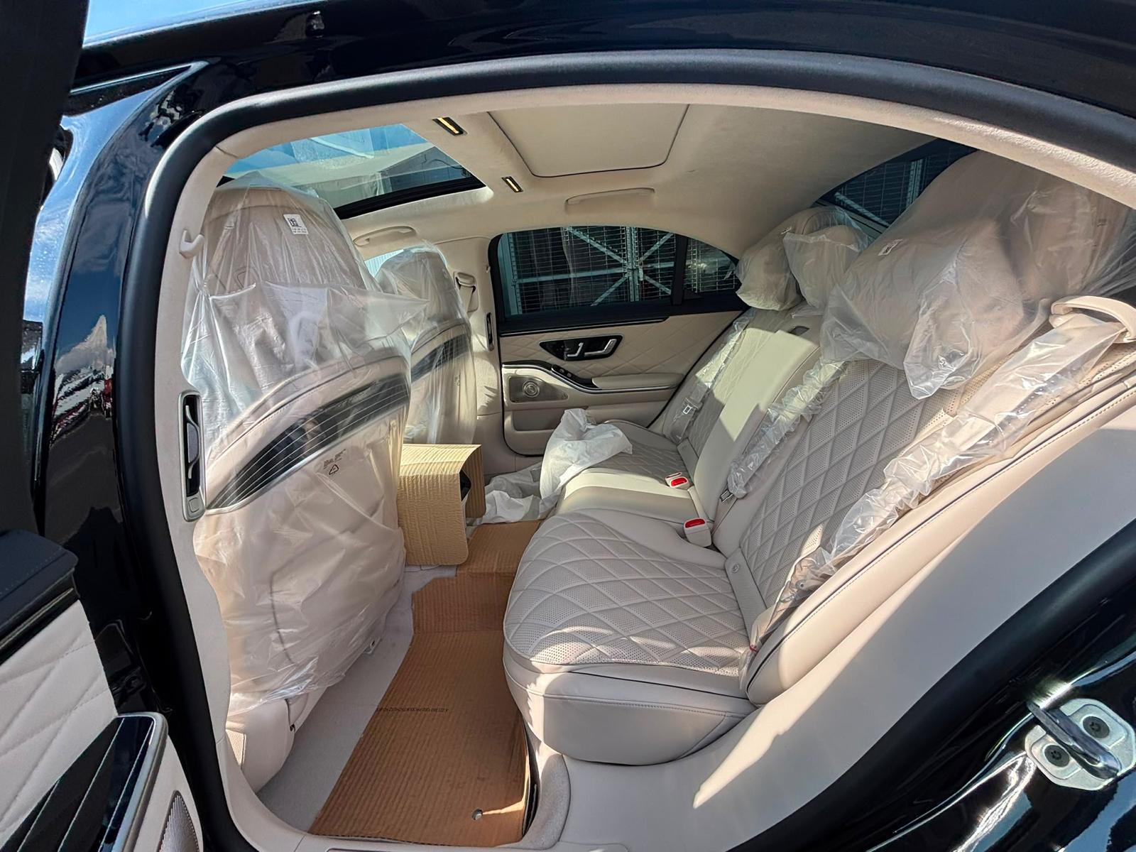 
								Mercedes-Benz S 450 d L 4MATIC full									