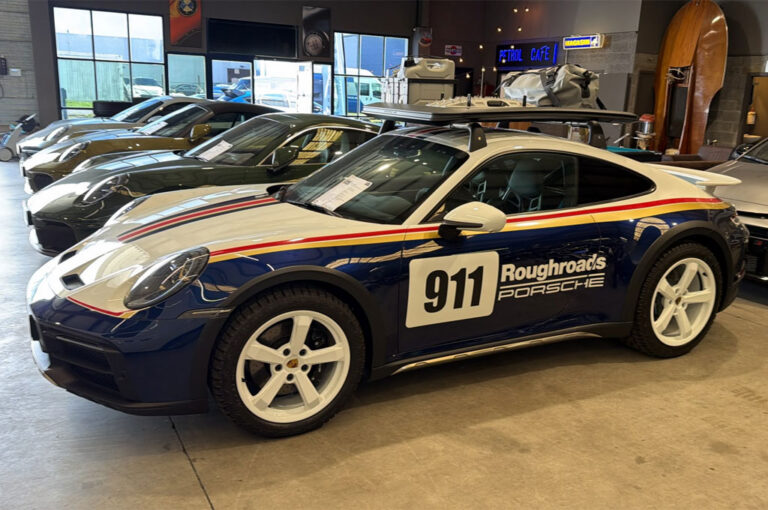 PORSCHE 911 DAKAR